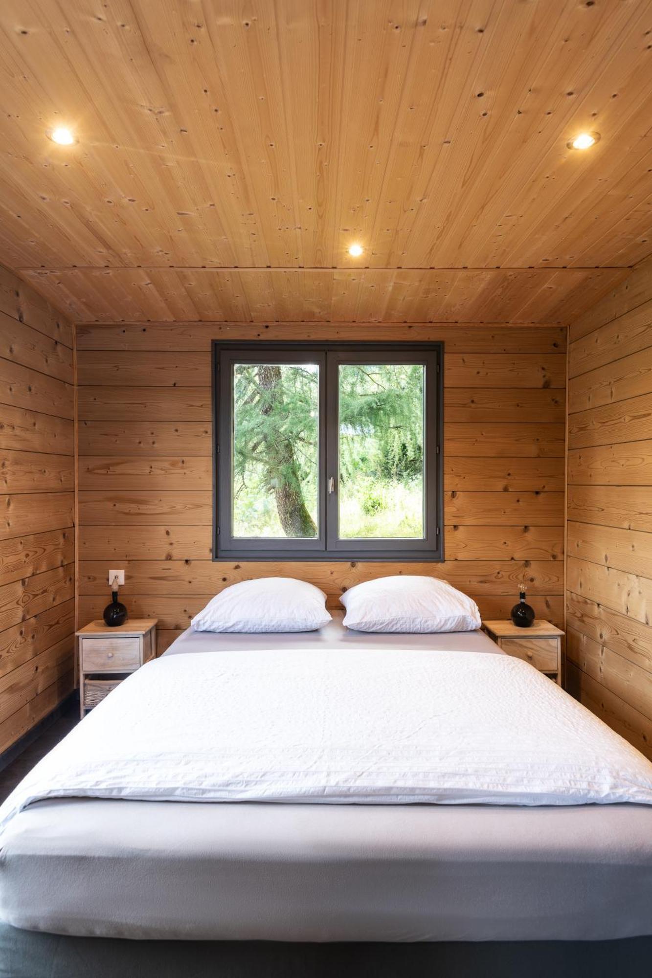 Chalet Du Faubourg & Jacuzzi, Proximite Gerardmer & La Bresse Rochesson Exterior photo